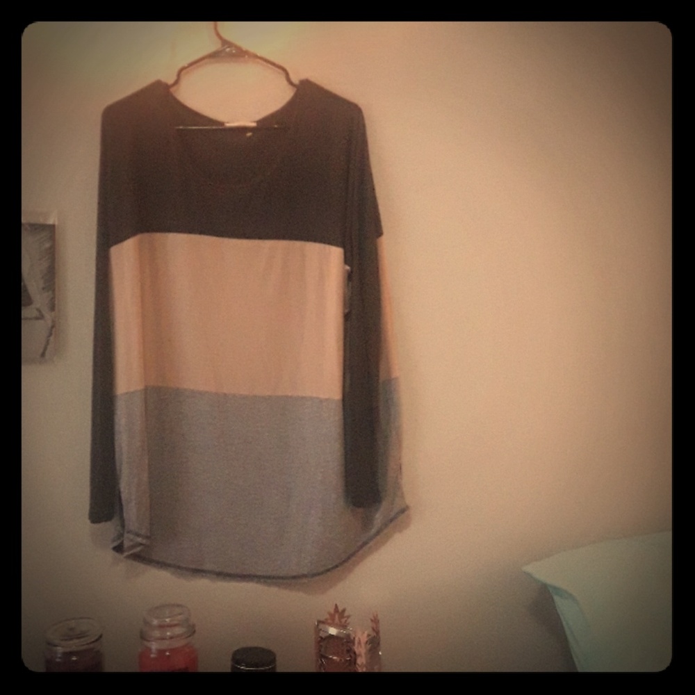 Long sleeved striped top
